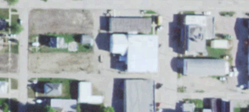 102 Elm St