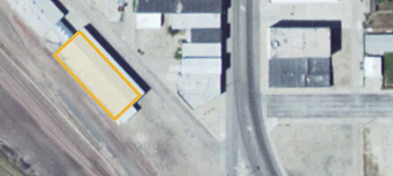 1021 Main St