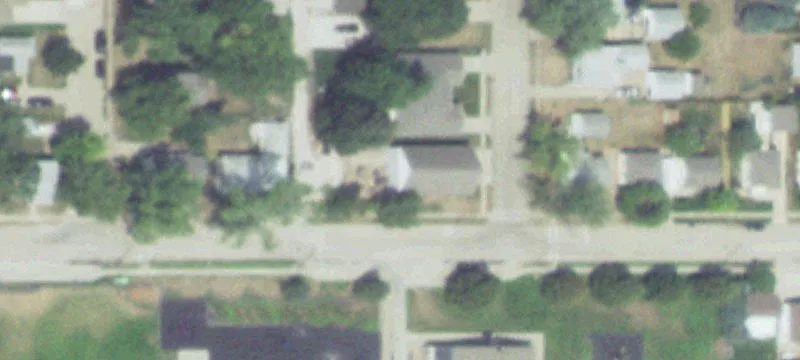 1205 Hancock St