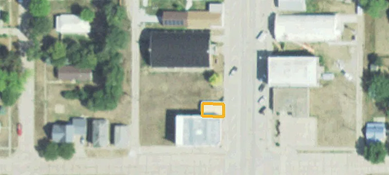 106 Main St