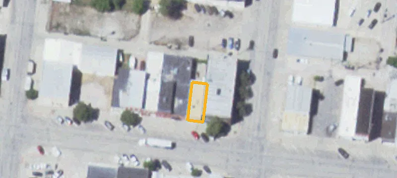 210 2nd St