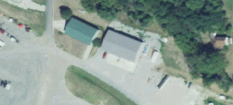 312 Railroad Ave