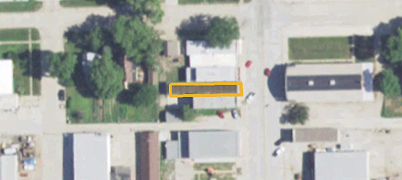 734 Main St