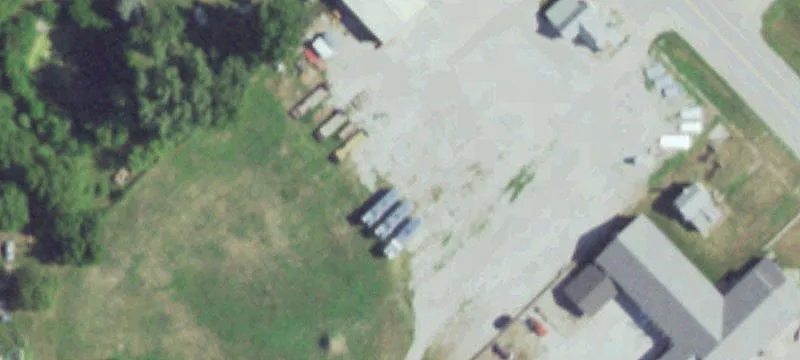 137 Railroad St