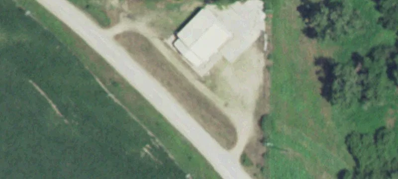 696 Riv Rd