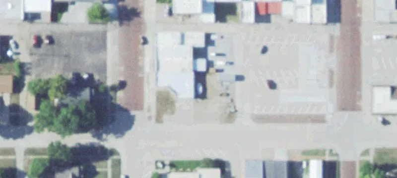704 7th St