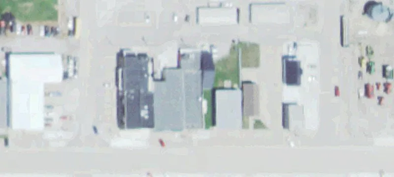 633 Main St