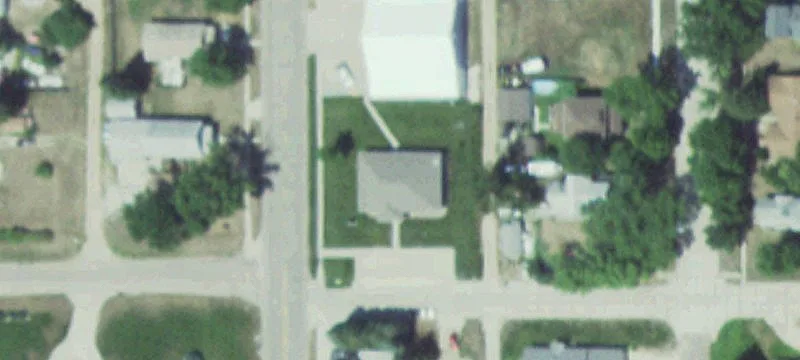 100 8th St