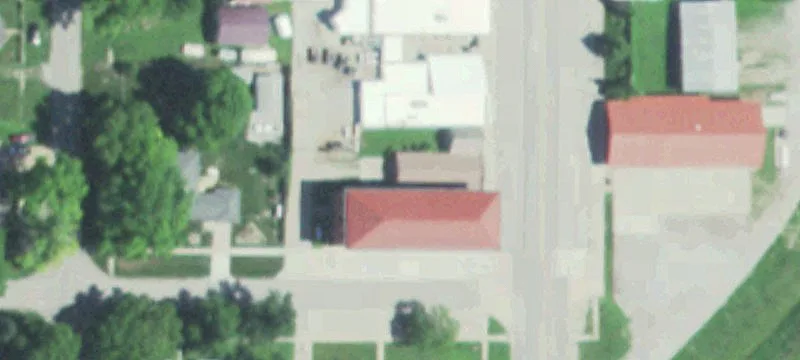 419 Commercial St