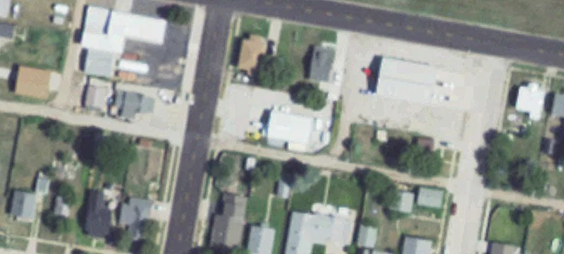 619 Carr Ave