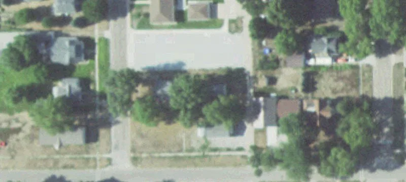 411 Irving St