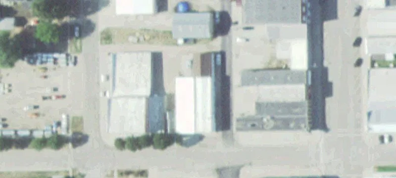 416 3rd St