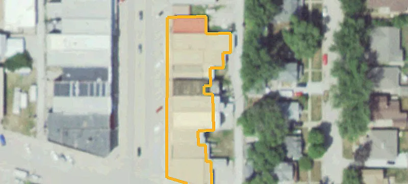 112 Main St