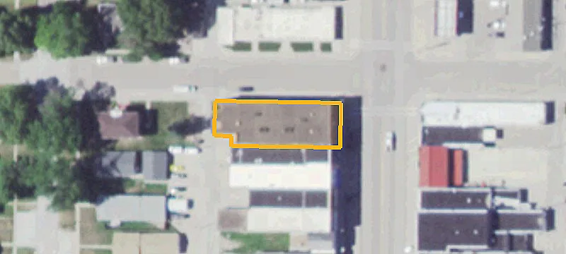 324 Grand Ave