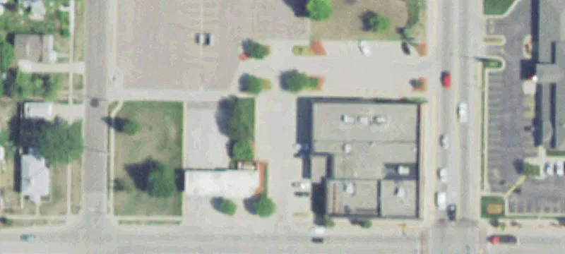 2021 Dakota Ave