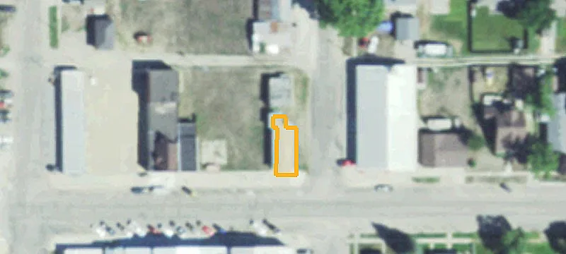 100 Main St