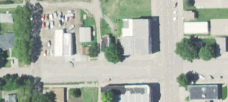 40 4th St