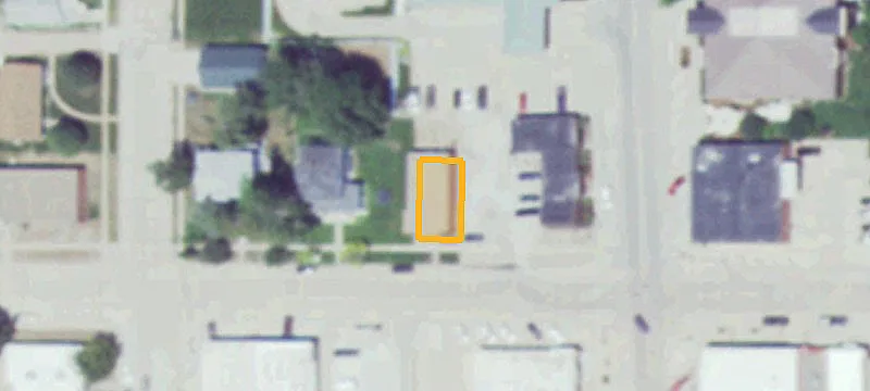 110 9th St
