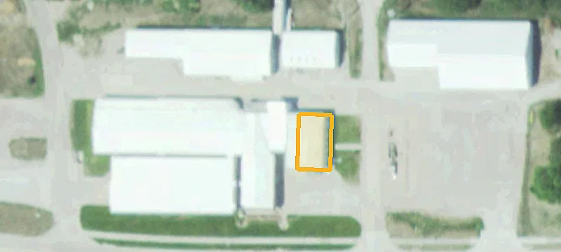 908 Hwy 275