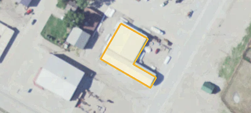 818 Ave I I