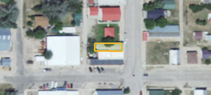 221 Main St