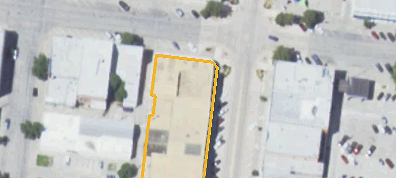 211 Main St