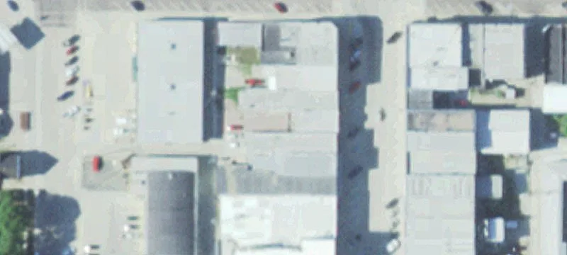 216 Broadway Ave