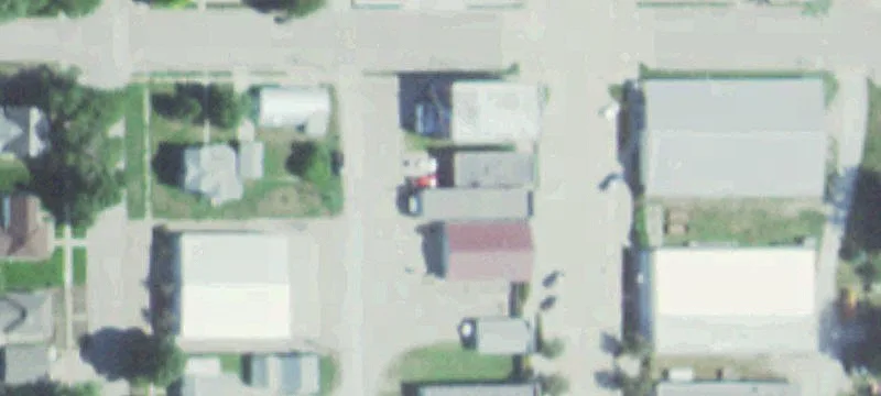 128 3rd St