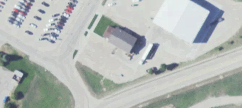 405 Lk Ave