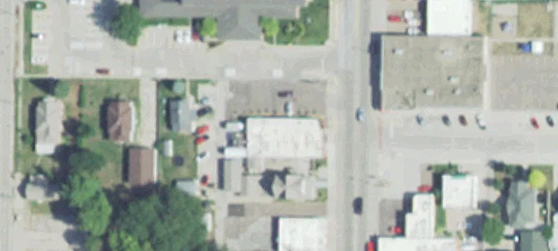 2205 Dakota Ave