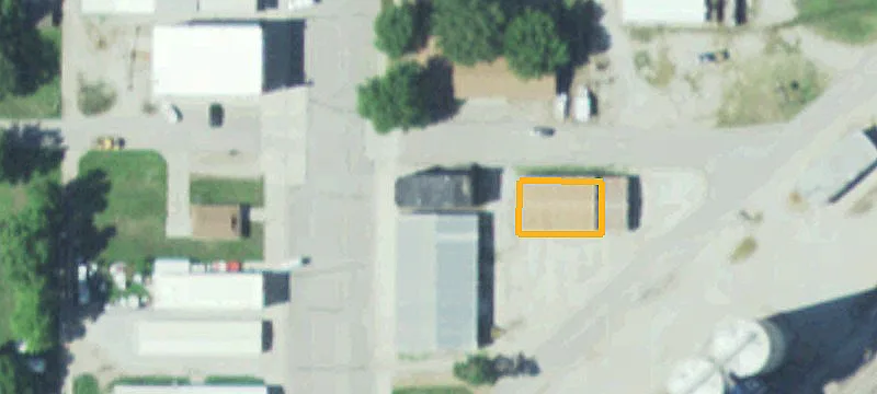 3014 Commercial Ave