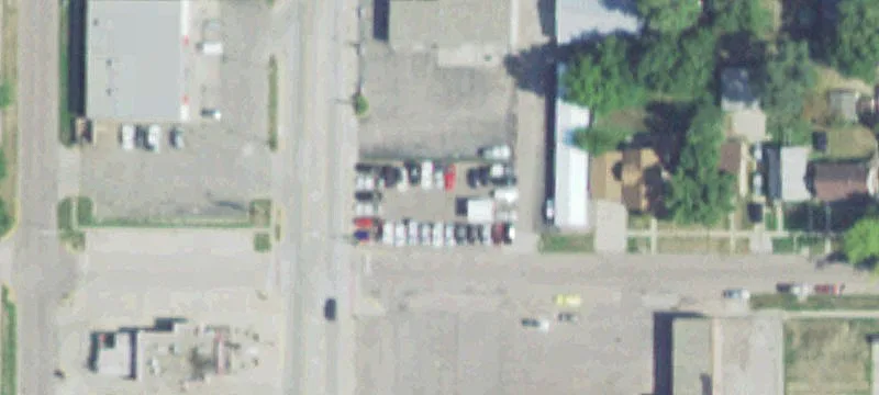 1122 Dakota Ave