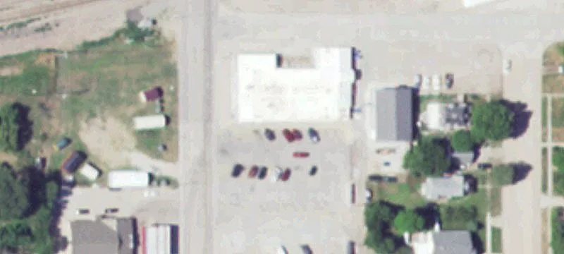 736 Brown Ave
