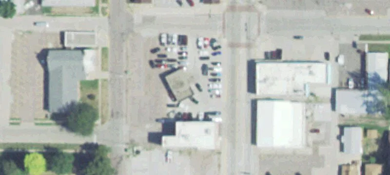 1301 Dakota Ave