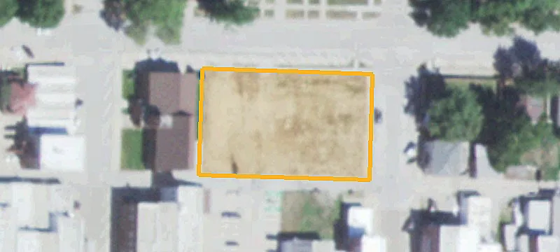 113 7th St