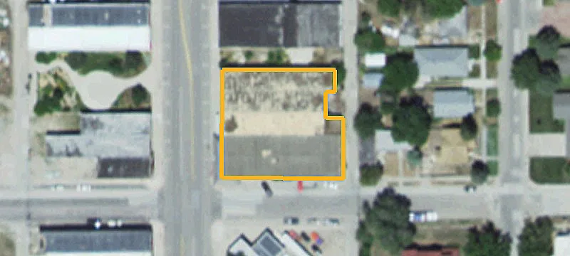 408 Main St