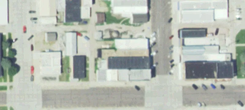 134 4th St