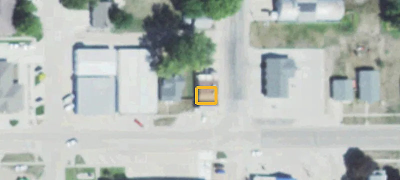 323 Main St