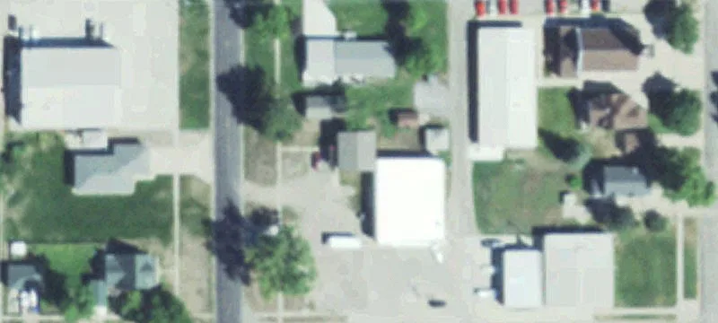 104 4th St