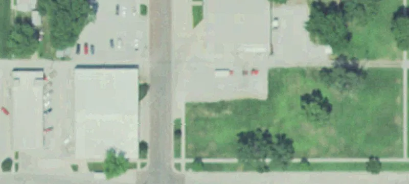 208 I St