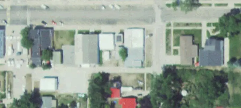 211 2nd St