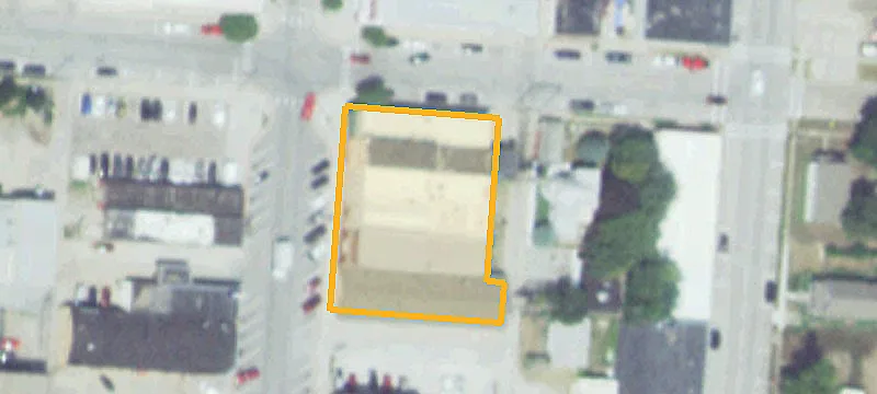 240 Main St