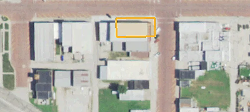 141 Oak St