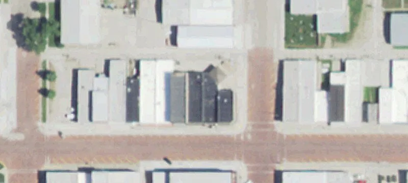 355 2nd St