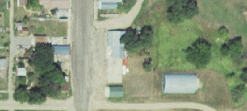 305 Main Ave