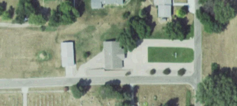 310 Charde Ave