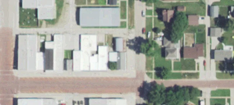457 2nd St