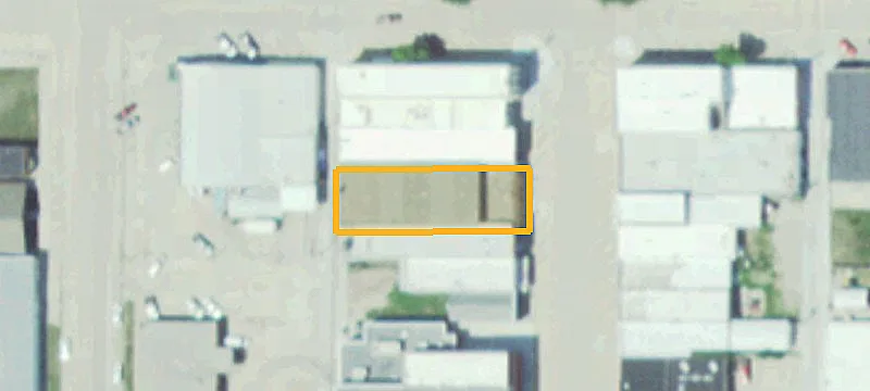 320 M St