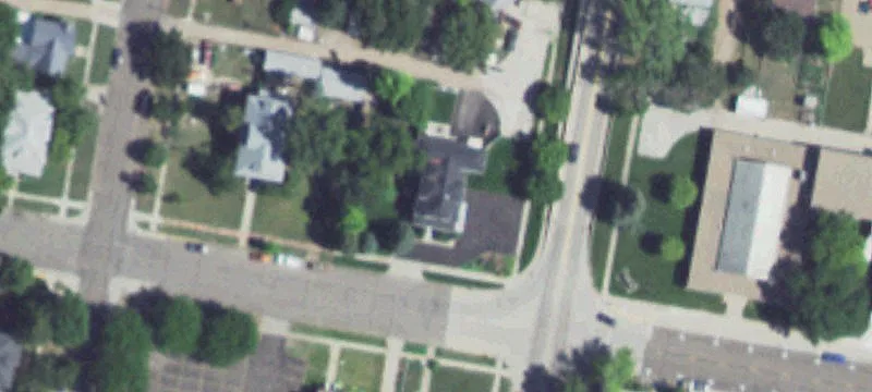 401 5th St