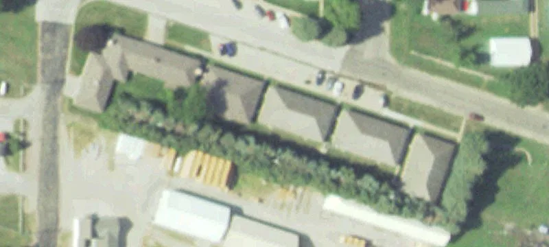 201 4th St